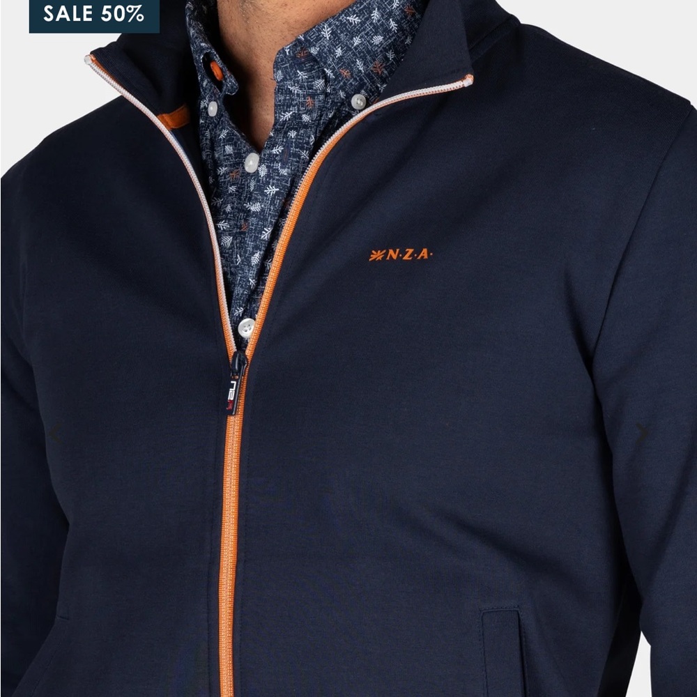 NWT New Zealand Auckland Zip Up